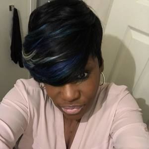 Meet your Posher, Sandra